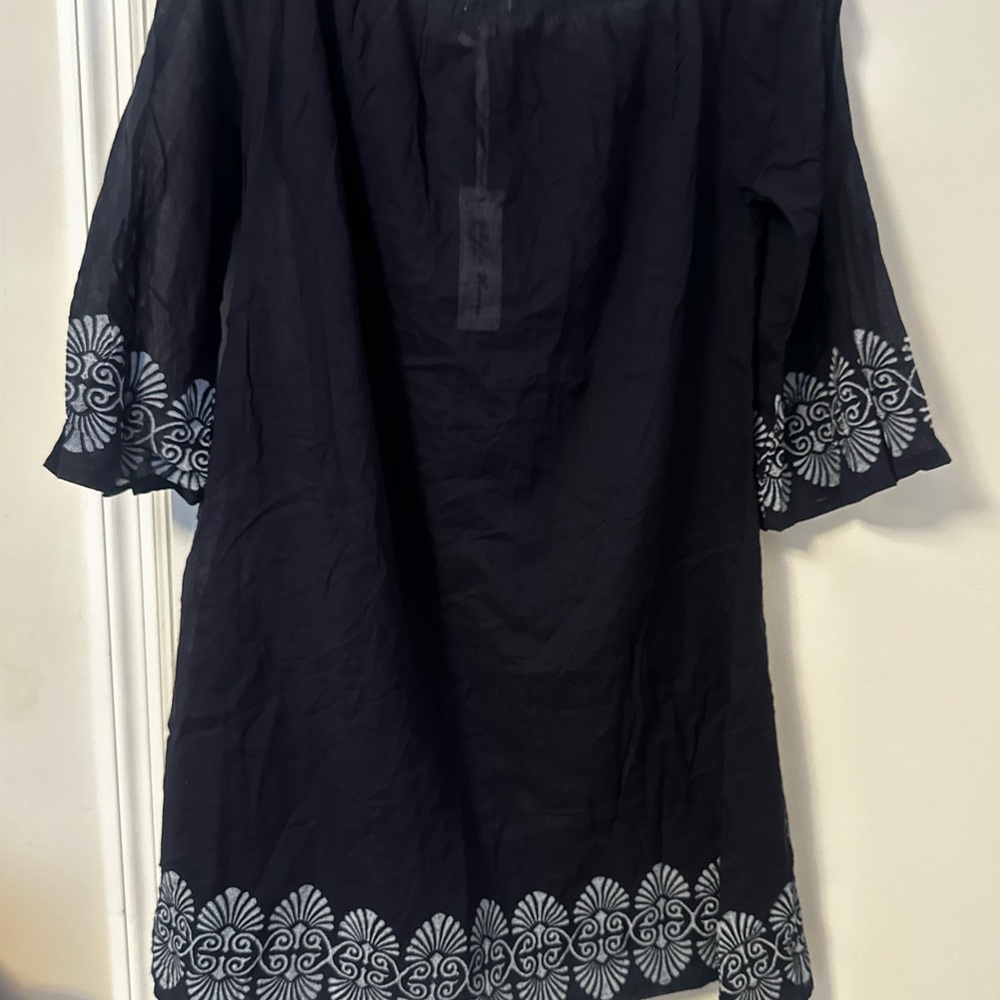 Lightweight Cotton Embroidered Swim Coverup - Picture 2 of 3